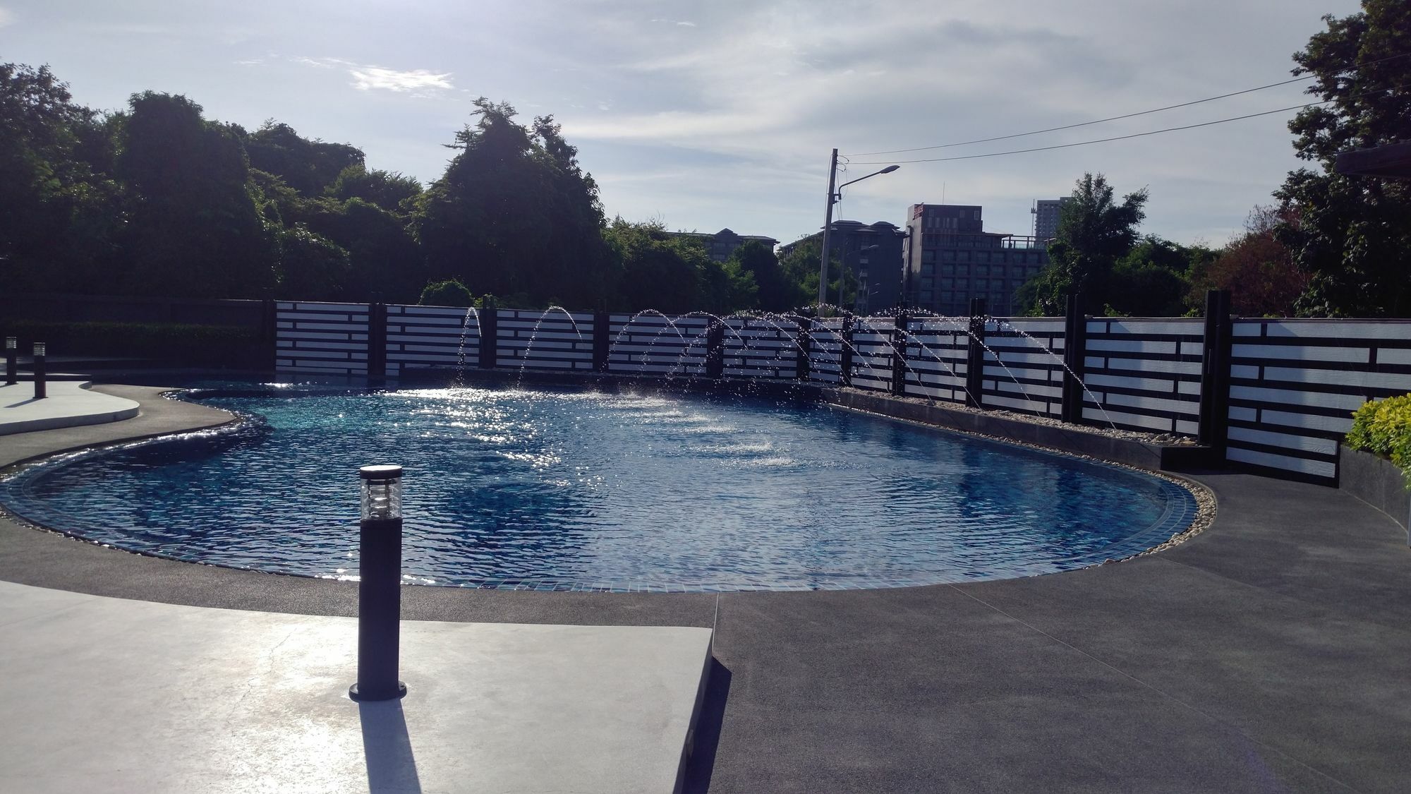 Marble Garden View Resort Паттайя Экстерьер фото
